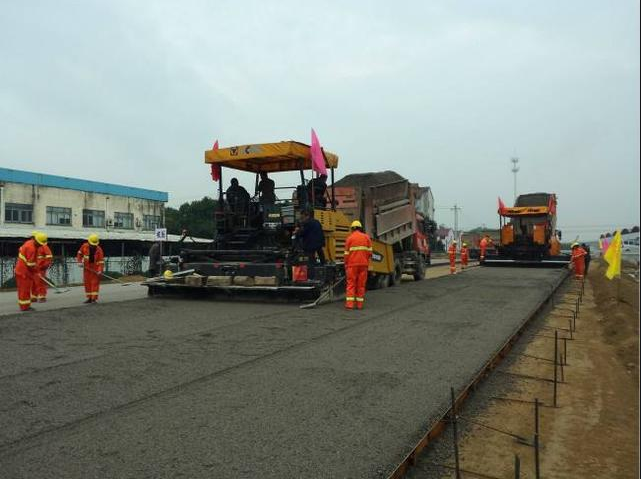 濟(jì)南瀝青料在什么溫度下會(huì)發(fā)揮出好性能？