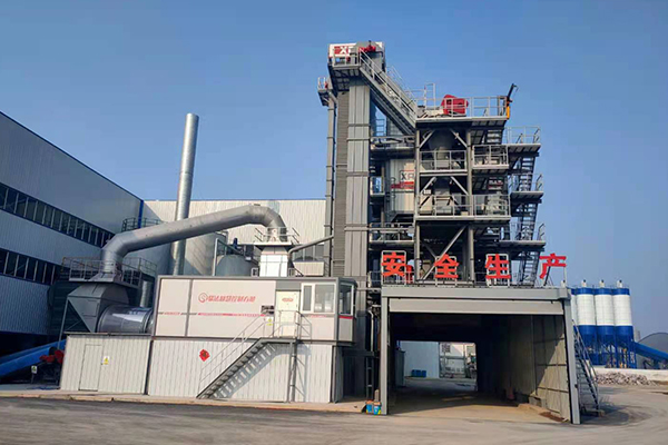 防水瀝青的施工過(guò)程具體怎樣的？